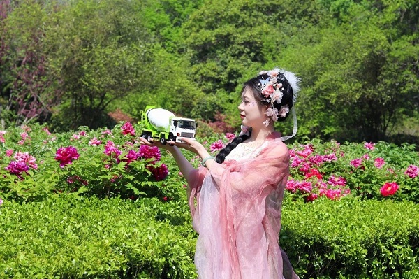 【公司新聞】美！太美了！快來欣賞凌宇“牡丹仙子”
